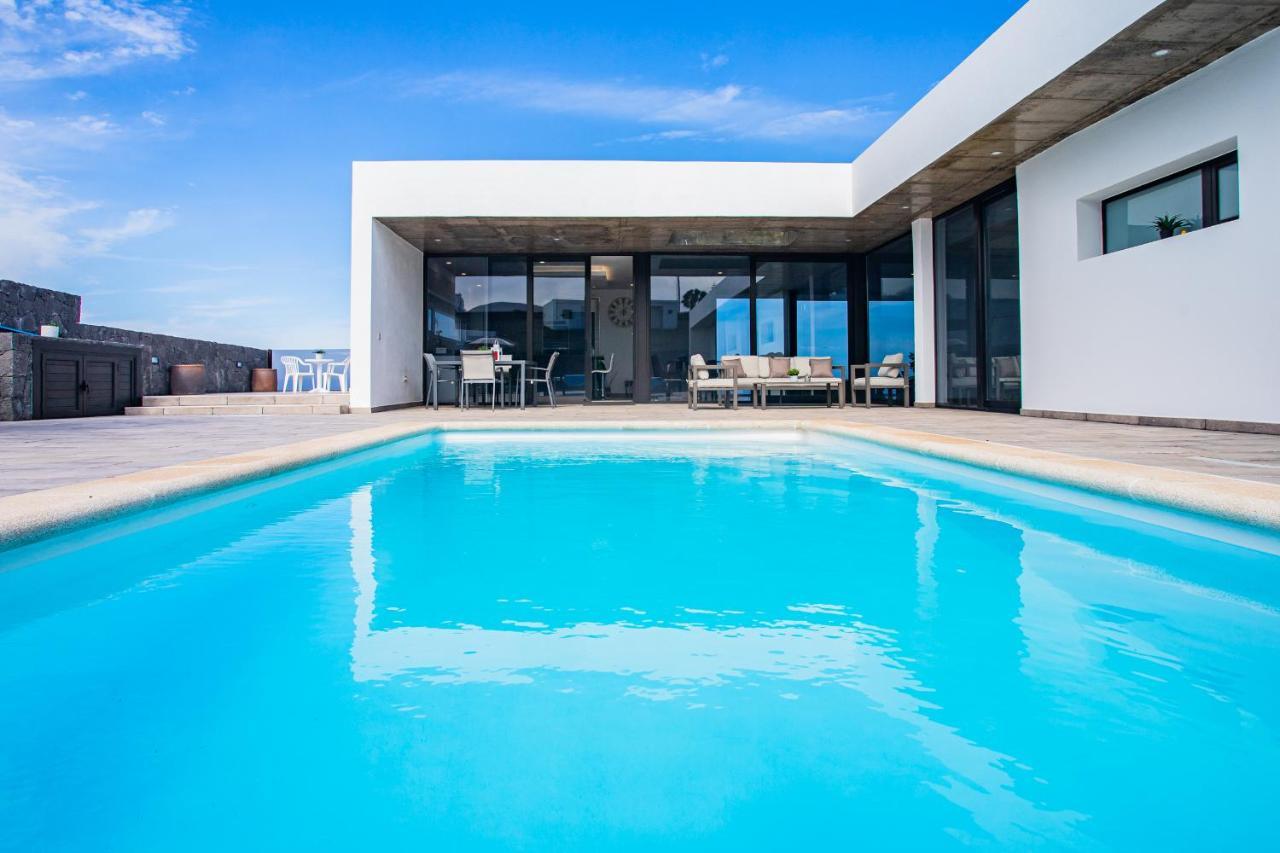 Eslanzarote Eco Villa Tony, Heated Pool, Jacuzzi, Sat Tv, Super Wifi La Costa Bagian luar foto