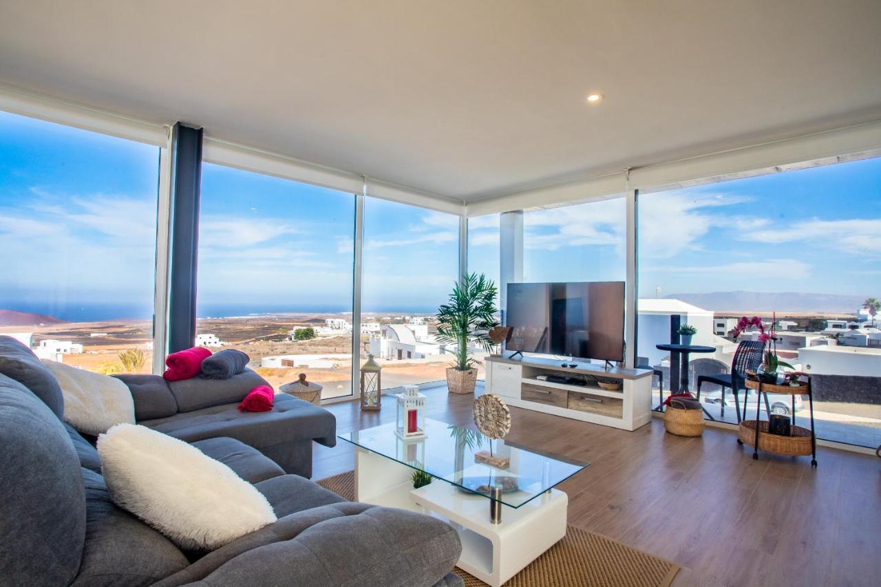 Eslanzarote Eco Villa Tony, Heated Pool, Jacuzzi, Sat Tv, Super Wifi La Costa Bagian luar foto