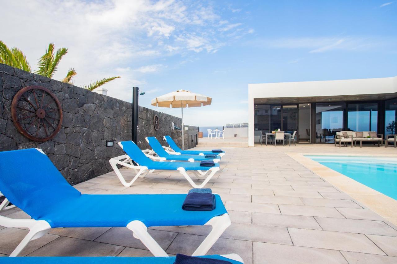 Eslanzarote Eco Villa Tony, Heated Pool, Jacuzzi, Sat Tv, Super Wifi La Costa Bagian luar foto