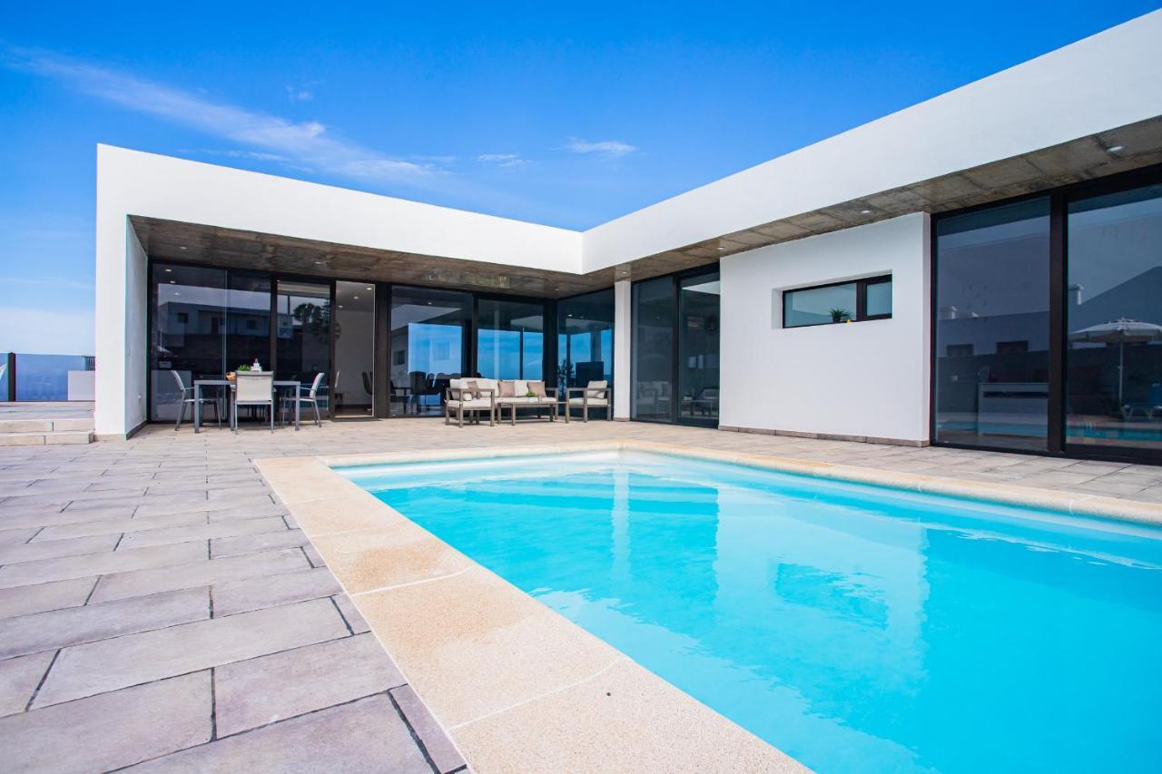 Eslanzarote Eco Villa Tony, Heated Pool, Jacuzzi, Sat Tv, Super Wifi La Costa Bagian luar foto